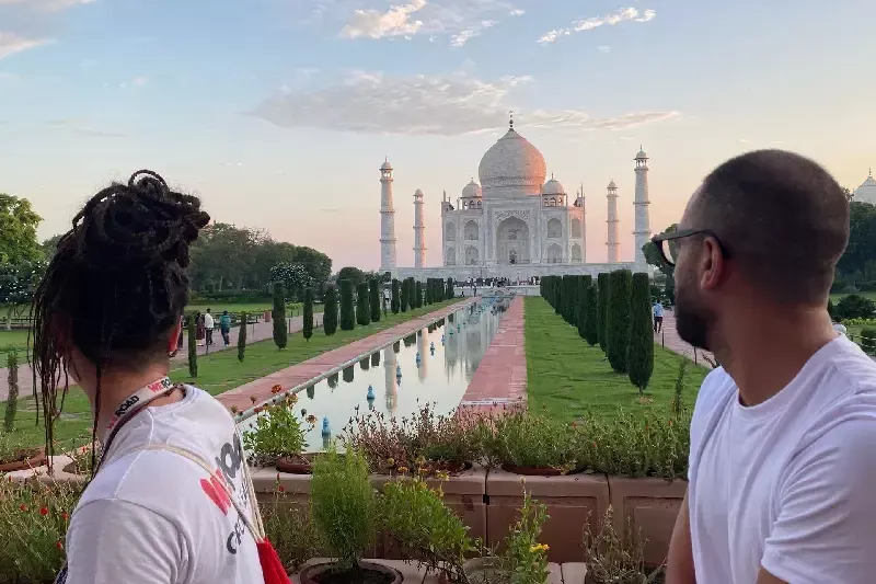 Tour Dubai India d'incanto in 12 Giorni